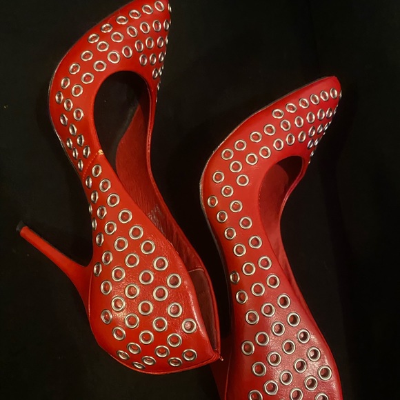Steve Madden Red Heels with silver embellishments - Picture 6 of 6
